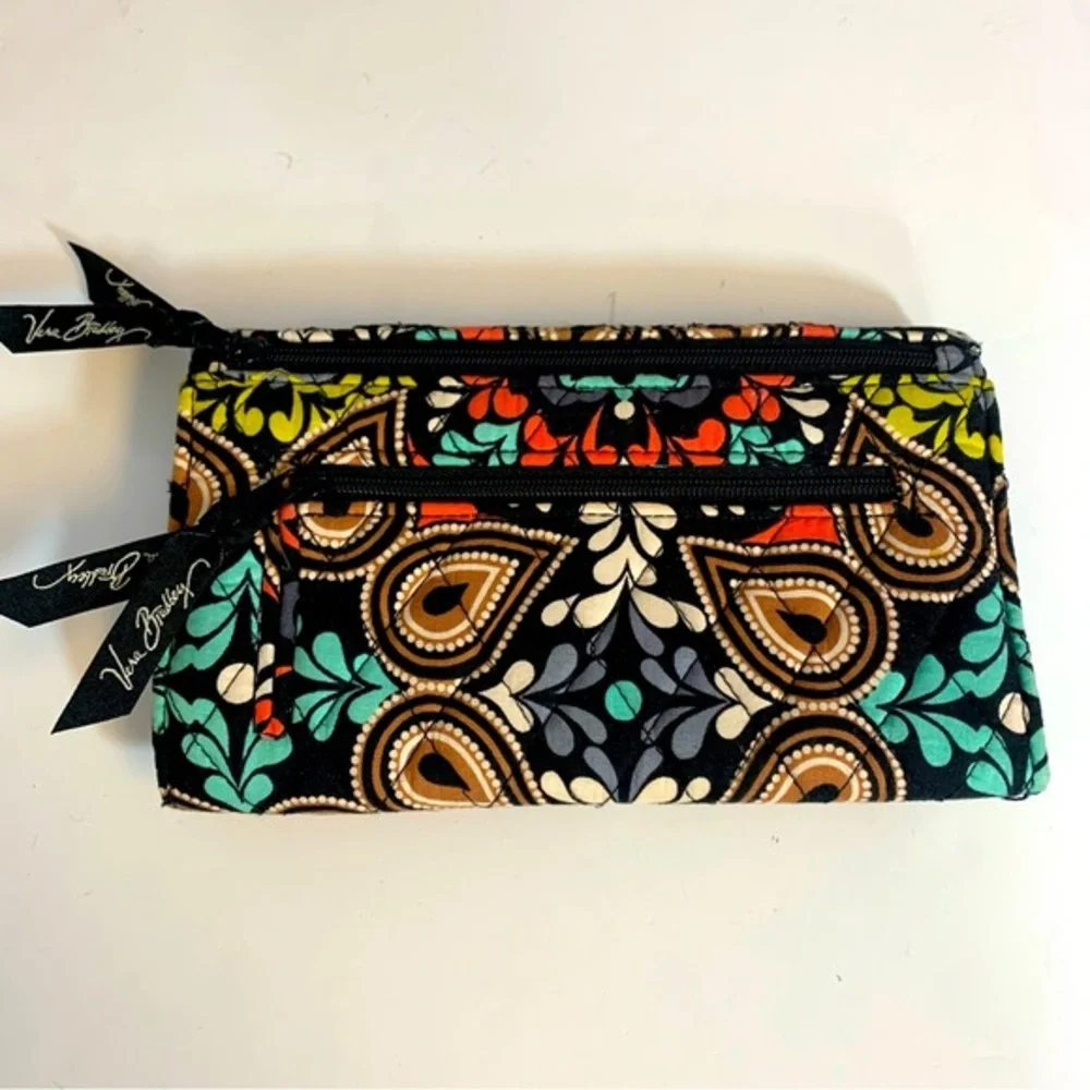 Vera Bradley Sierra Strap Trifold Wallet‎